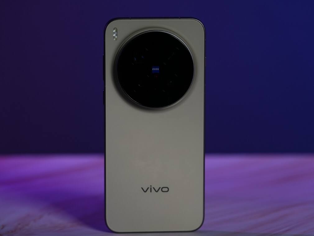 Vivo X300 Max और X300 Ultra मार्च में हो सकता है लॉन्च, लीक में हुआ खुलासा