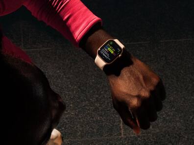 Apple Watch Series 11 Price Drops To Its Lowest On Flipkart Ahead Of Republic Day Sale! Save Rs 10,401 THIS Way