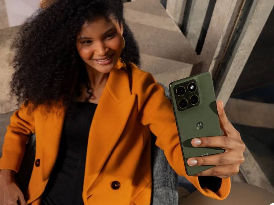 Motorola Edge 70 पर धमाकेदार डील, सस्ते में मिलेंगे 256GB स्टोरेज और 50MP फ्रंट कैमरा जैसे धाकड़ Features