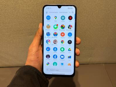 Poco C85 5G Review: बड़ी स्क्रीन और दमदार बैटरी, बजट यूजर्स के लिए ये फोन खरीदना फायदे का सौदा है या नहीं?