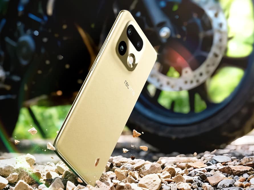 200MP कैमरा, 7000mAh बैटरी और 50MP फ्रंट कैमरा जैसे पावरफुल फीचर्स के साथ Realme 16 Pro+ 5G लॉन्च, तस्वीरों में देखें Top Features और First Look