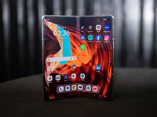 Motorola Razr Fold Unveiled at CES 2026 With 8.1-Inch 2K Inner Display, 6.6-Inch Cover Screen, and Stylus Support