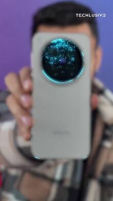 Vivo X300 Pro Review: The Phone That Makes Your DSLR Nervous!