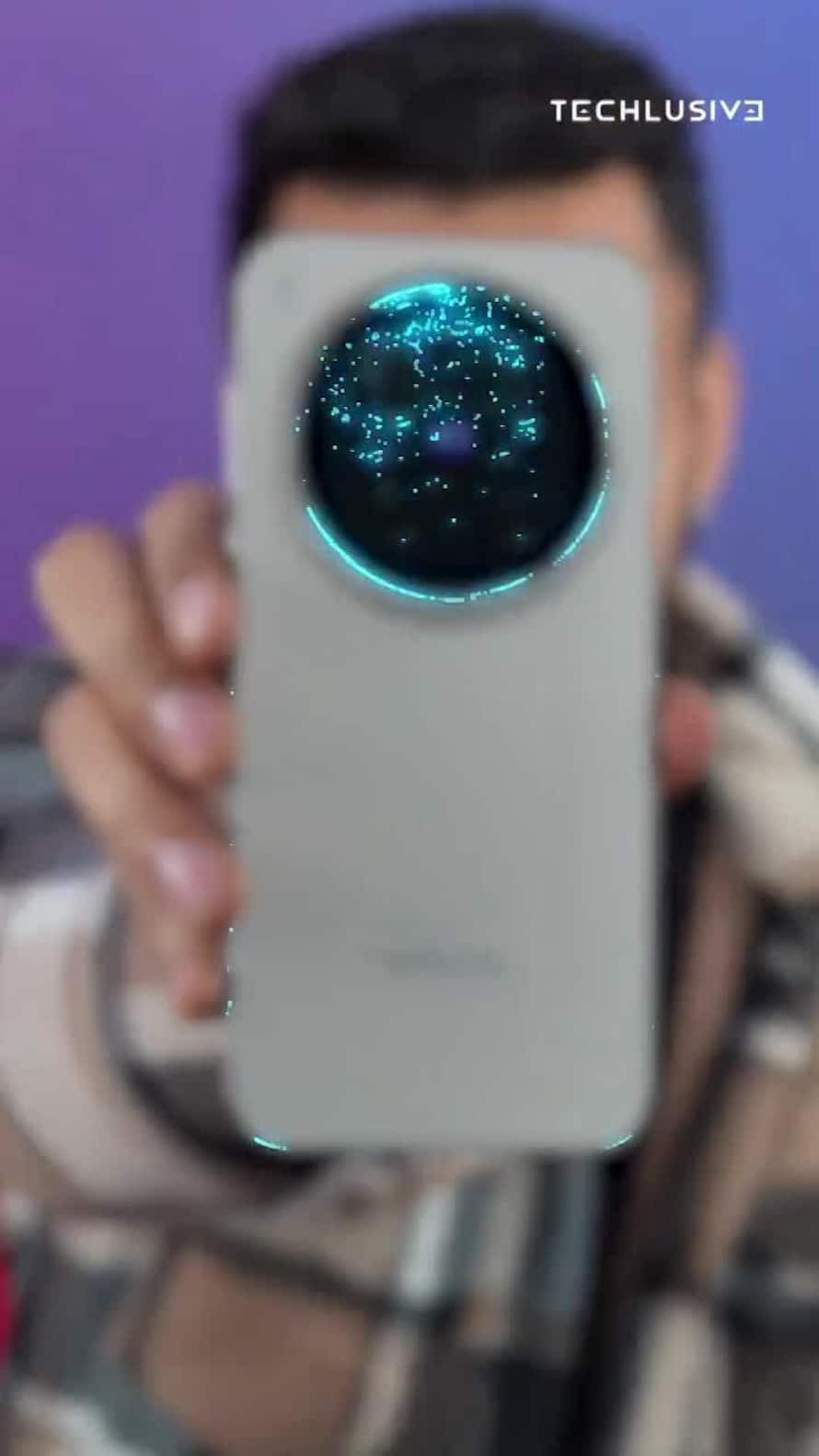 Vivo X300 Pro Review: The Phone That Makes Your DSLR Nervous!