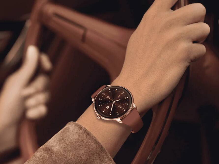 8 smart Valentine's Day gift ideas under Rs 5000 that she will actually use