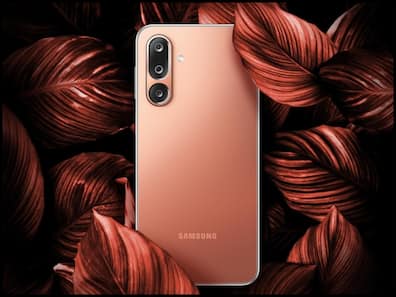 Valentines Day: पार्टनर को गिफ्ट करना है नया स्मार्टफोन? 10,998 रुपये में बनेगी बात