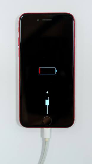 Phone Battery Draining Fast? These Could Be the Reasons