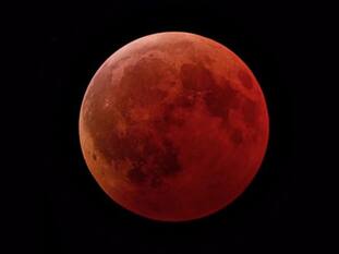 Total Lunar Eclipse (Chandra Grahan) 2026 in India today: Exact Moonrise timings city-wise you must check