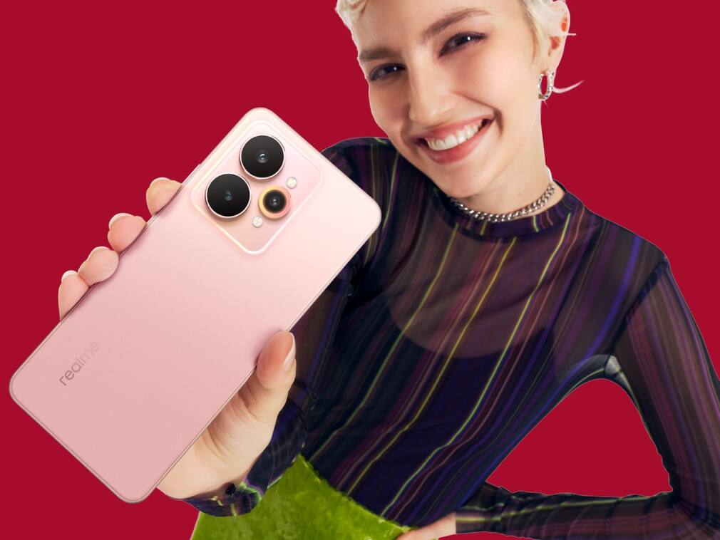 7000mAh बैटरी वाले Realme 15 5G को 1,055 EMI में ला सकेंगे घर, Amazon लाया सुनहरा Offer