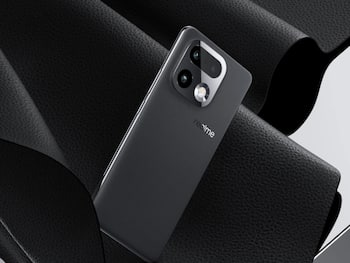200MP कैमरा वाले Realme 16 Pro+ 5G पर मिल रहा 6250 रुपये का फाडू डिस्काउंट, यहां से खरीदने पर होगा फायदा
