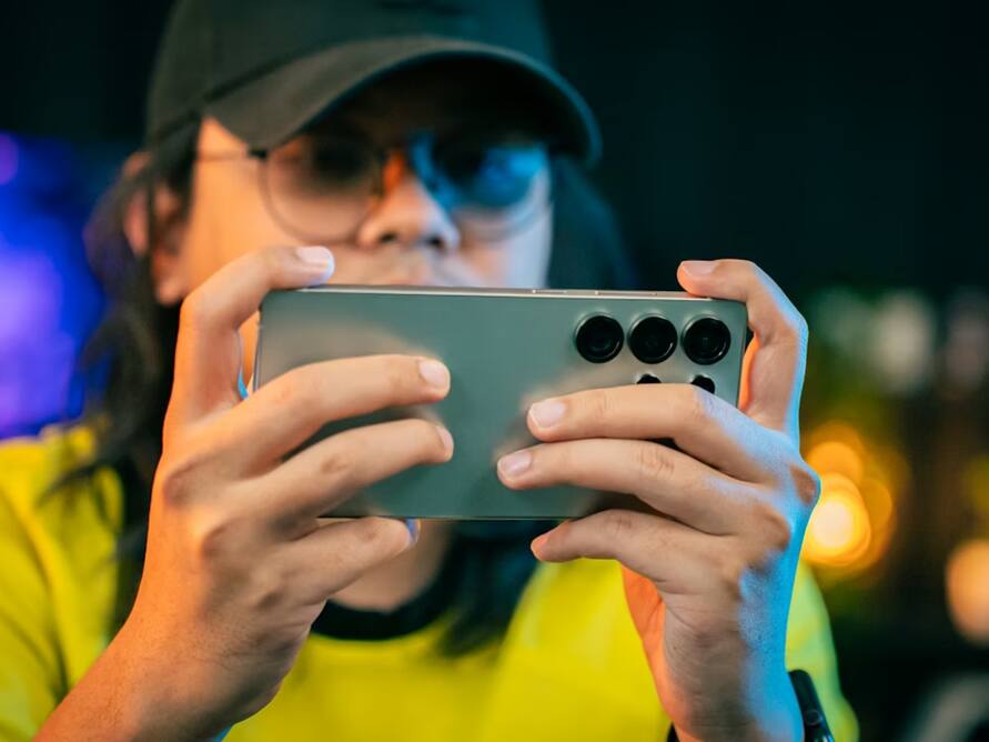 Samsung Galaxy S25, Galaxy S25 FE, Galaxy S25 Ultra get MASSIVE price cuts after Galaxy S26 launch