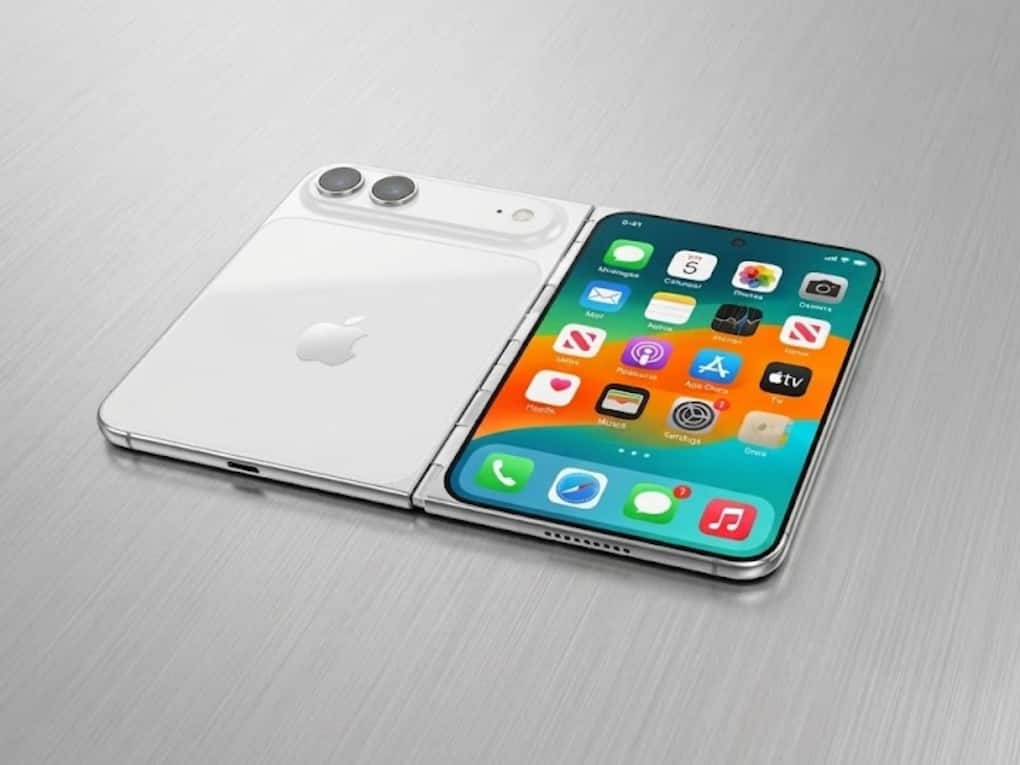 iPhone fold