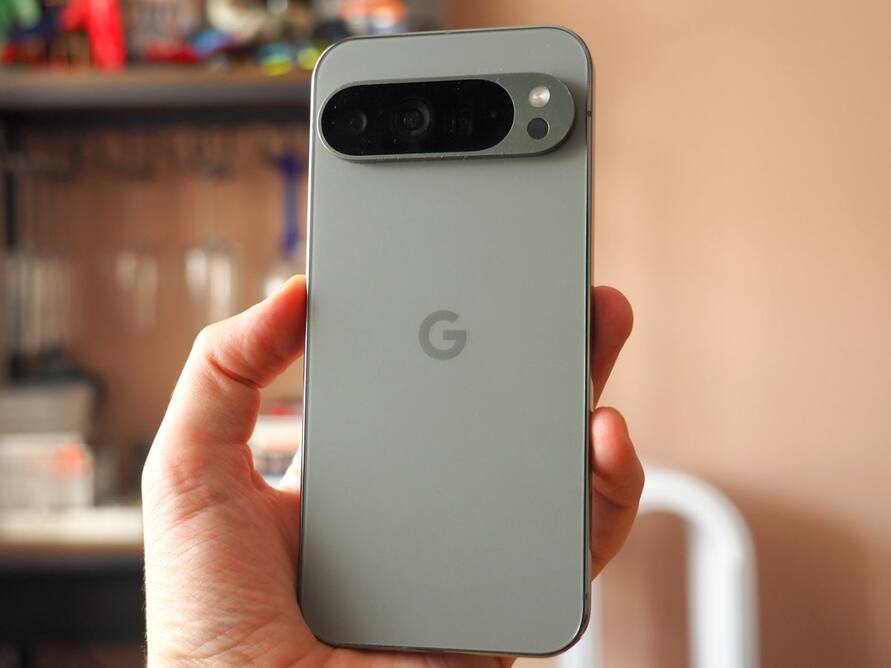 Google Pixel 11 leak reveals design: Subtle changes with thinner bezels