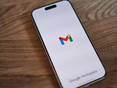 Google’s new Gmail AI lets you ask your inbox questions using voice