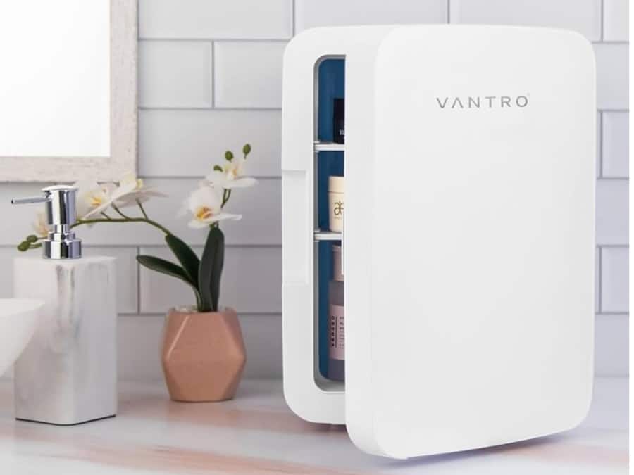 VANTRO R10 Portable Fridge