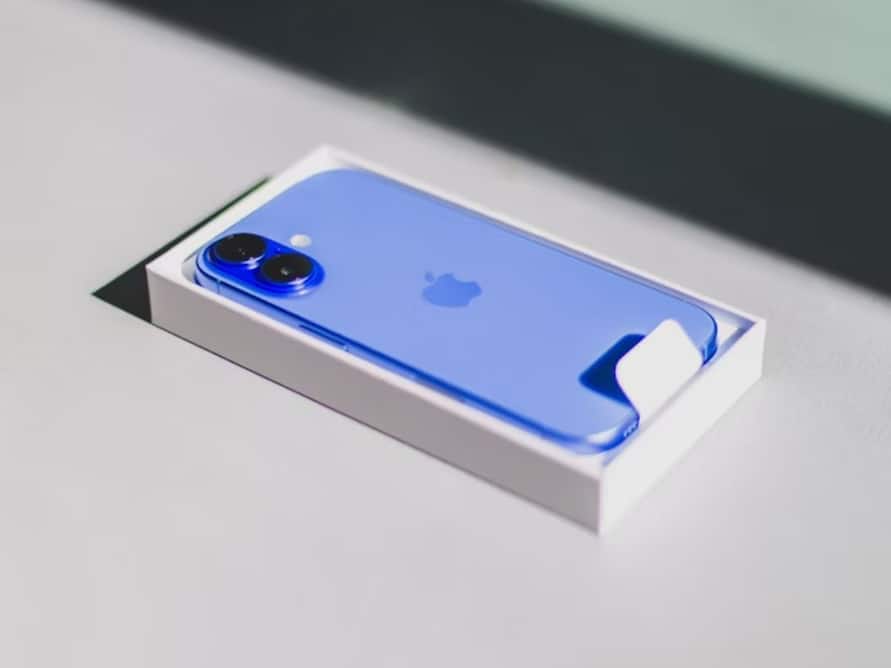 iPhone 16 price cut to Rs 64,290 from Rs 79,900; Should you buy now or wait for the sale?