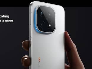 144Hz रिफ्रेश रेट और 7000mAh बैटरी वाला iQOO 15 5G हुआ सस्ता, 4000 रुपये तक गिरी कीमत