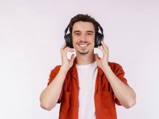 Headphones under 10000 in 2026: Top budget picks for gaming, music, and calling