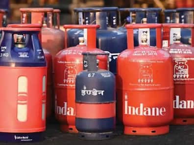 How to do LPG eKYC online and avoid gas cylinder delivery problems