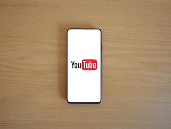 Google is testing a new YouTube feature that lets you “TALK” to search results