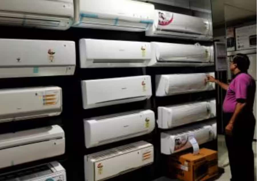 AC (100)