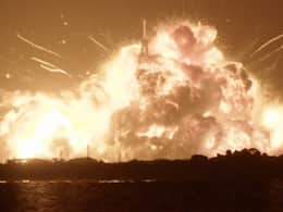 Blue Origin’s New Glenn Explodes During Florida Test