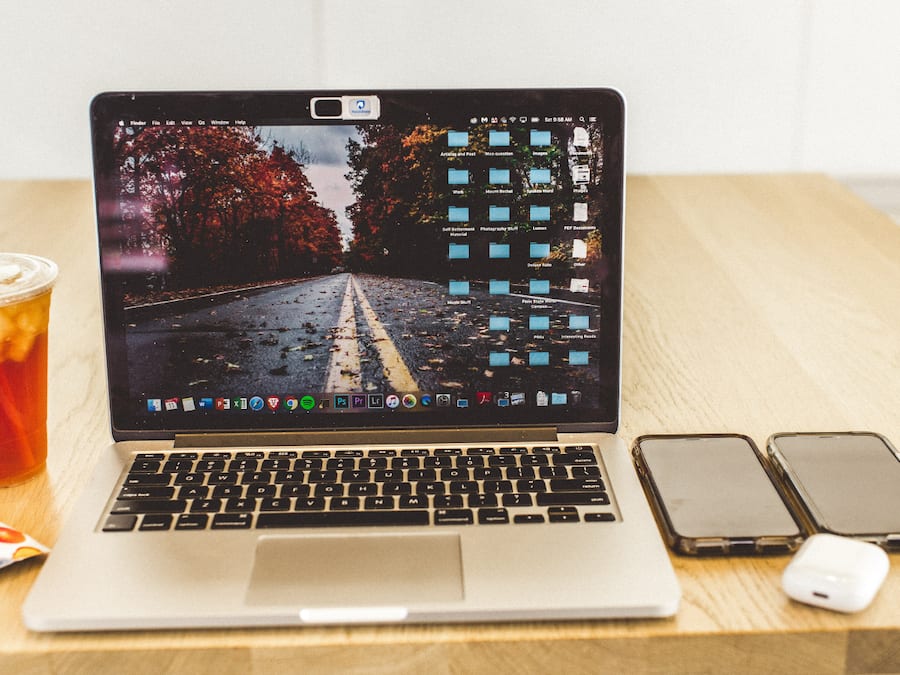 Macbook (1)