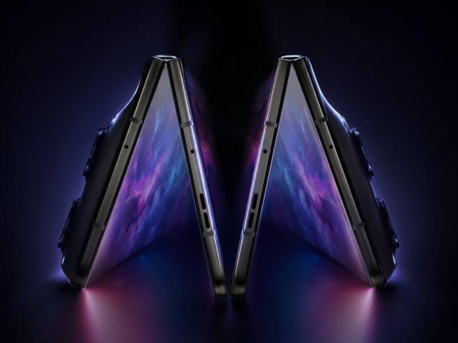 Motorola जल्द लेकर आ रहा फोल्डेबल फोन, Samsung-OnePlus को मिलेगी कड़ी टक्कर