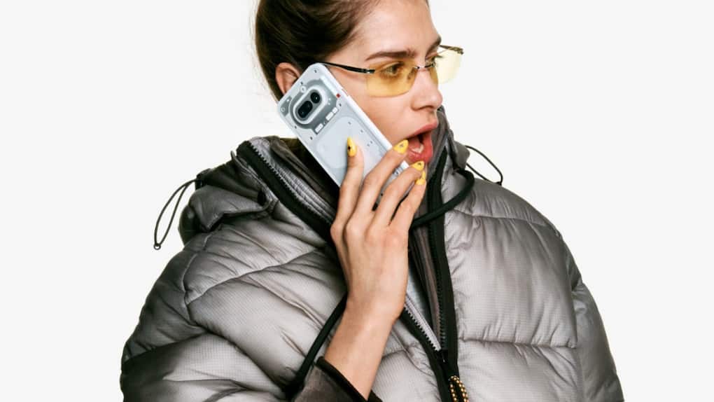 Nothing Phone 4a (2)