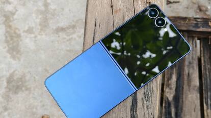 Samsung Galaxy Z Flip 8 could be the final clamshell foldable, leak suggests